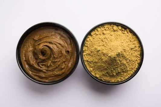Organic Alternative to Color Hair : Henna Paste